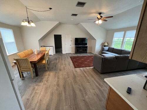 Fishing and Hunting Cottage in Shell Beach, St. Bernard, LA