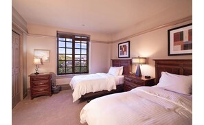 2 多间卧室、熨斗/熨衣板、WiFi、床单