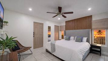 4 bedrooms, desk, iron/ironing board, free WiFi