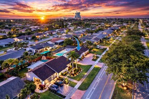 Unclassified image, 5 of 24, button