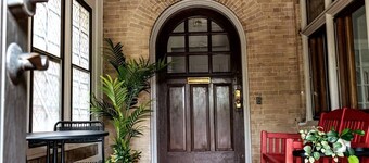 MKE Mansion - East Wing Private Home