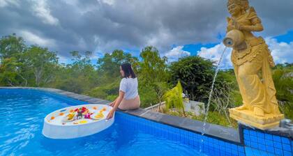 Innora Jungle Resort and Spa