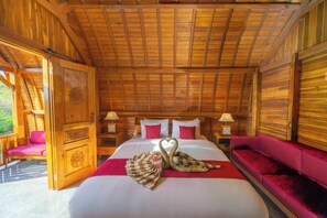 Pillow-top beds, minibar, desk, iron/ironing board