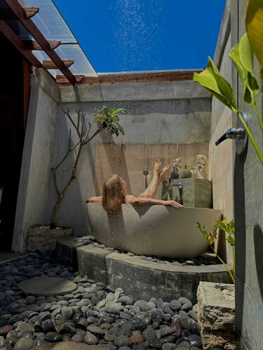 Innora Jungle Resort and Spa