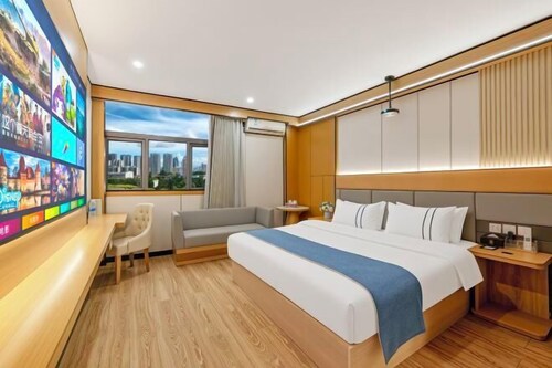 Super 8 Hotel (Quanzhou Nan'an Hongse Laifulong Shopping Plaza)