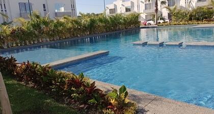 House in gated community with pool. 3 bedrooms Super equipped. near new vta