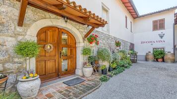 House | 3 bedrooms, Internet