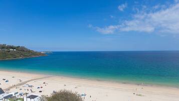 Playa en los alrededores