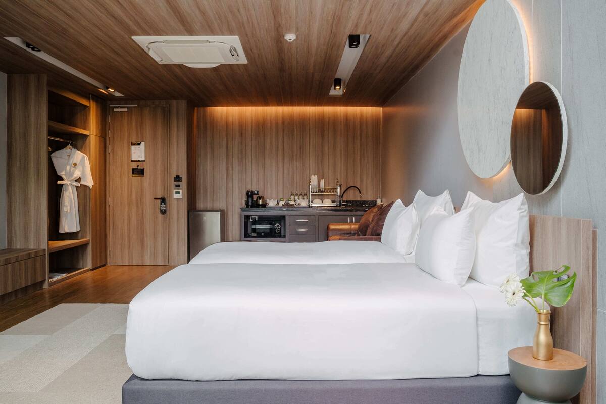 Family & Friends Duplex | Minibar với thức uống miễn phí, két bảo mật tại phòng, bàn 