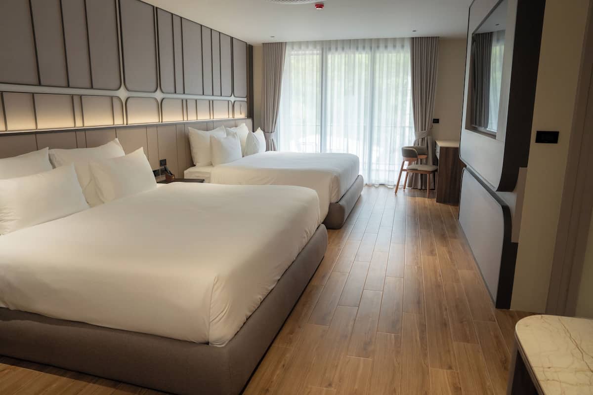 Grand Family Room | 1 quarto, frigobar (abastecido com itens grátis), cofres nos quartos