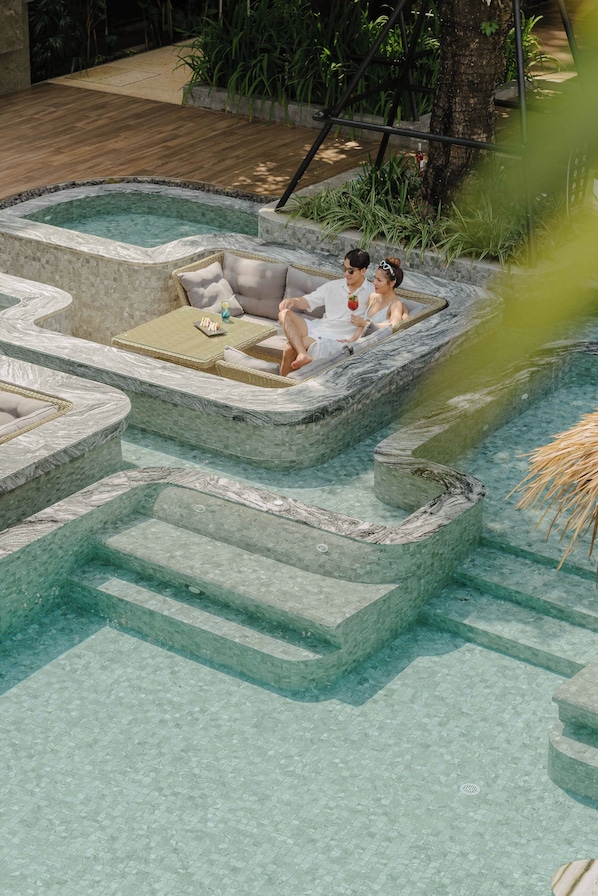 Smart TV 75 pollici con canali digitali, TV, Netflix