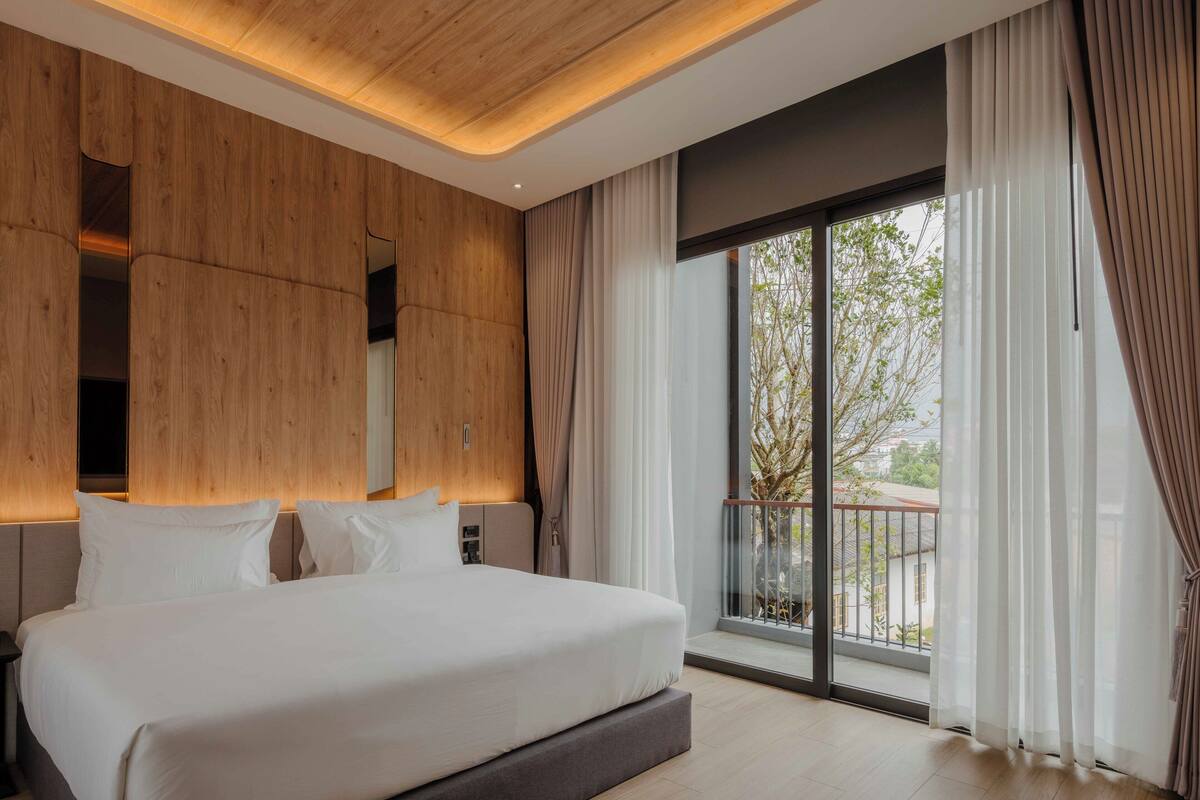 Private Pool Villa with Onsen | Minibar với thức uống miễn phí, két bảo mật tại phòng, bàn 