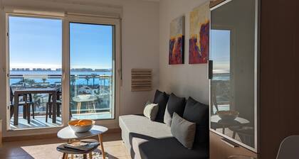 Inspiring Beach View for Vacationing, Relaxing or Remote Working