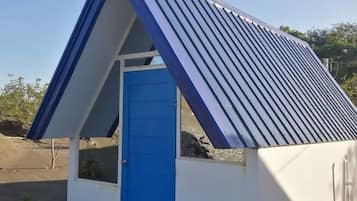 Cabaña familiar | 2 habitaciones, ropa de cama de alta calidad y camas con efecto memoria