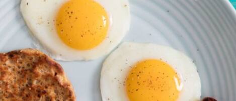 Free daily full breakfast