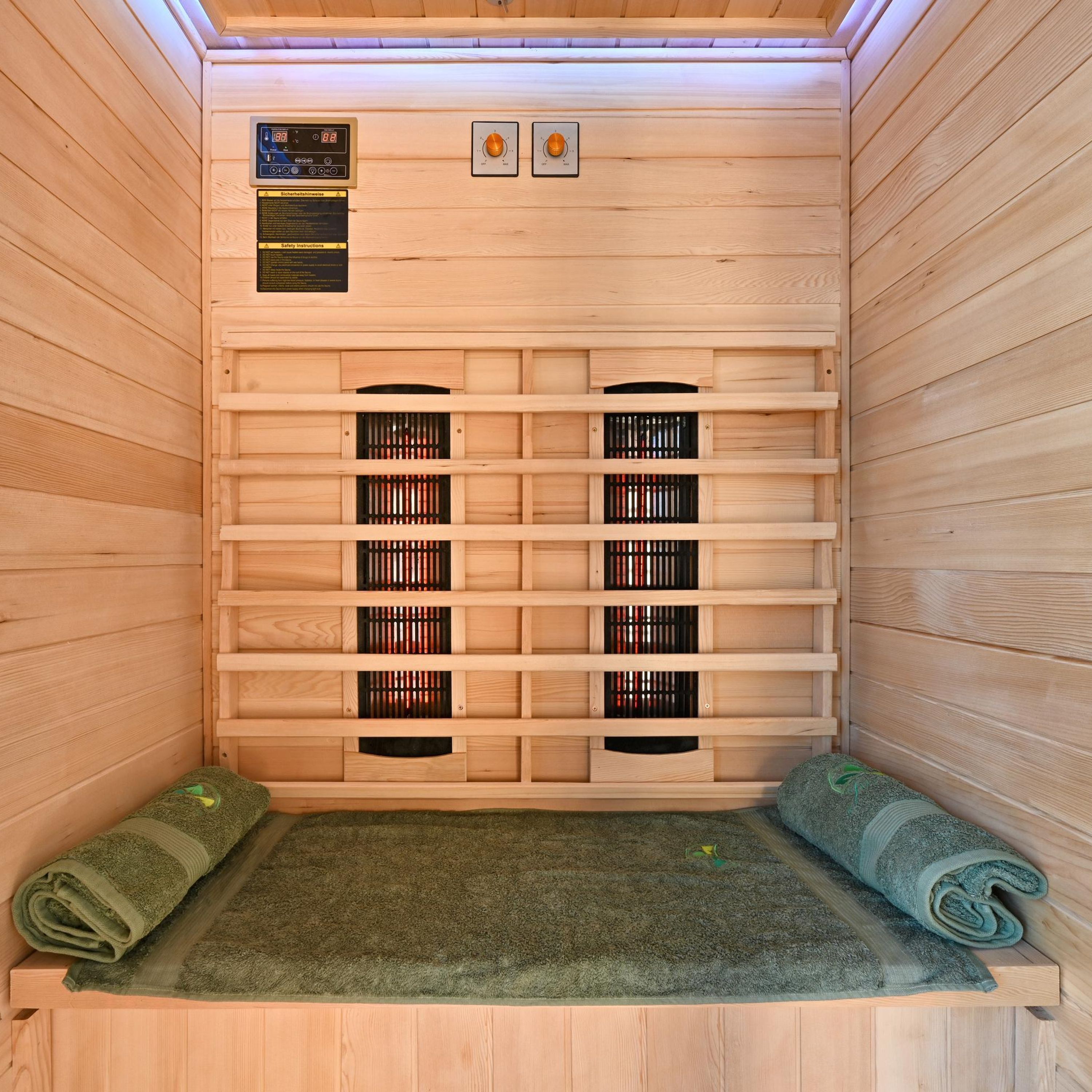 2 bedrooms, Internet