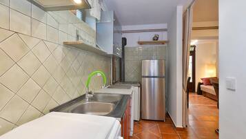 Rumah | 2 kamar tidur dan internet