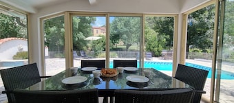 Villa with pool and plenty of peace and quiet