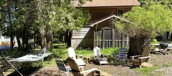 Northwind Cottage #2, Dog Friendly! Walk to the Village and the Bay