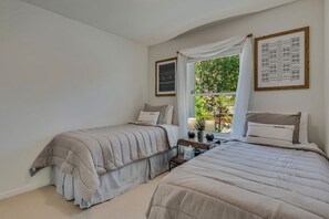 5 bedrooms, iron/ironing board, travel crib, WiFi