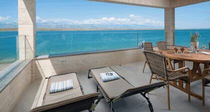 Apartments Vista Royal