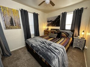 2 soverom, skrivebord og wi-fi