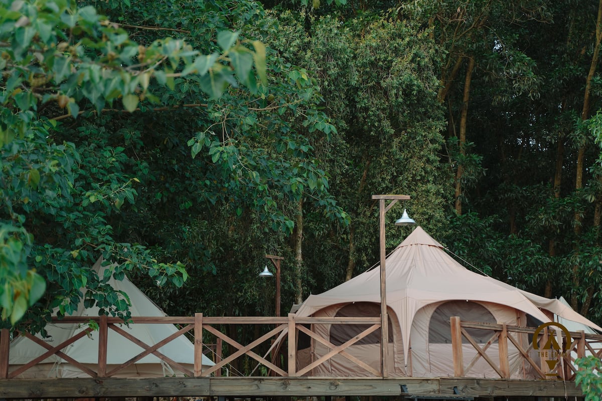 Family Tent | 1 bedroom, desk, blackout curtains, free WiFi