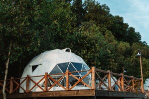 Luxury Tent | 1 bedroom, desk, blackout drapes, free WiFi - The Emma Glamping Dong Nai  (Vinh Cuu)