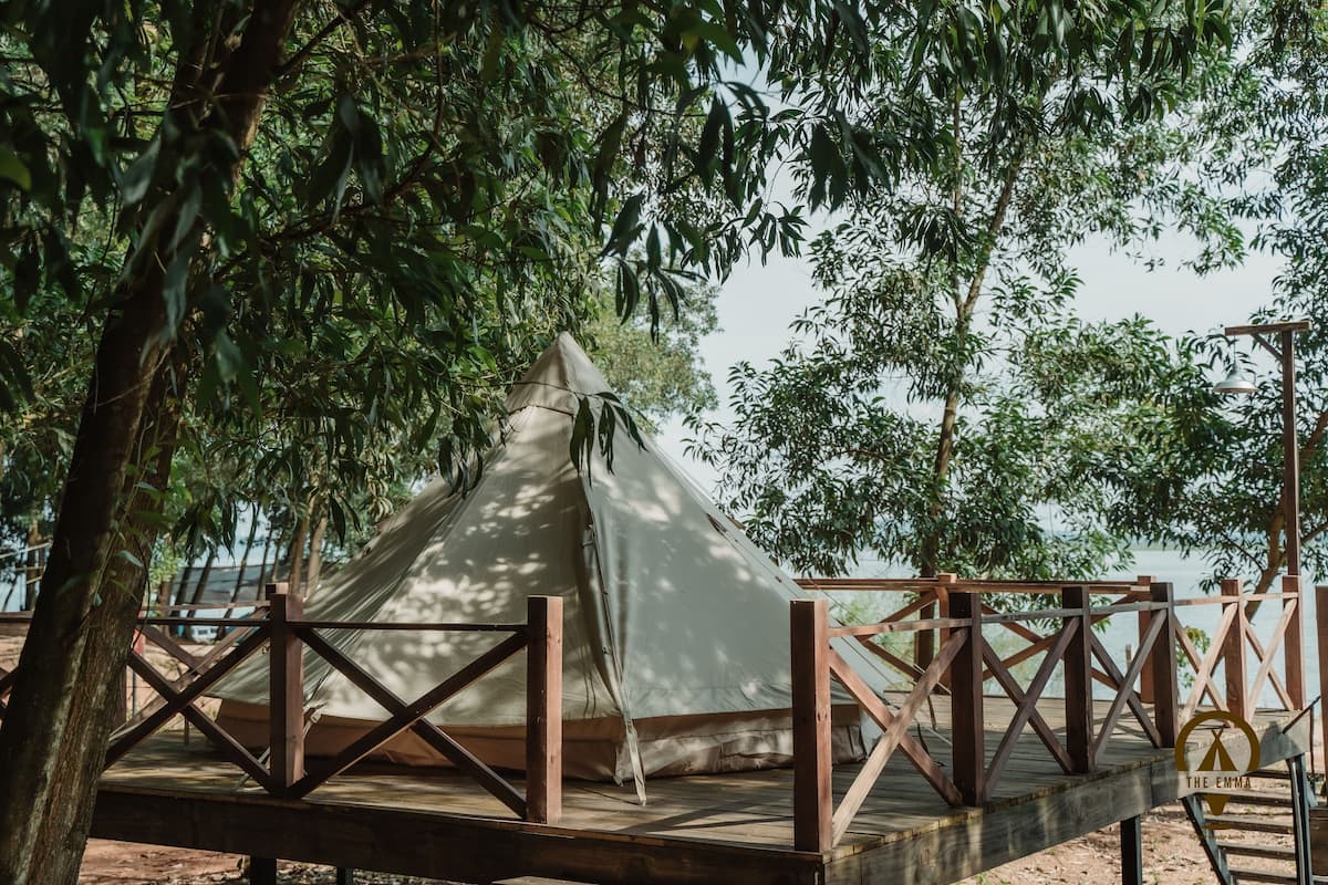 Romantic Tent | 1 bedroom, desk, blackout curtains, free WiFi