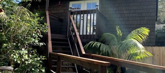 Romantic & cozy cottage w/fireplace; close to hiking trails & 30min to San Diego