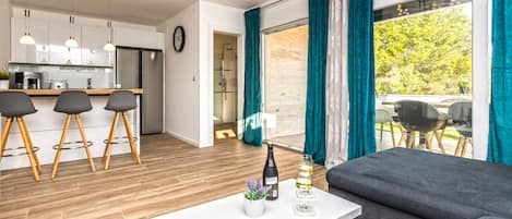 Family Villa | Living area