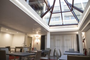 Petit déjeuner buffet compris tous les jours