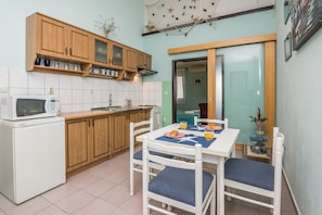 Classic Apartment 2+1 | Esszimmer