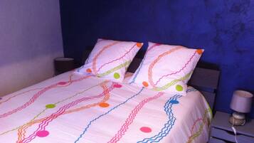 4 chambres, fer et planche Ă repasser, Wi-Fi gratuit, draps fournis