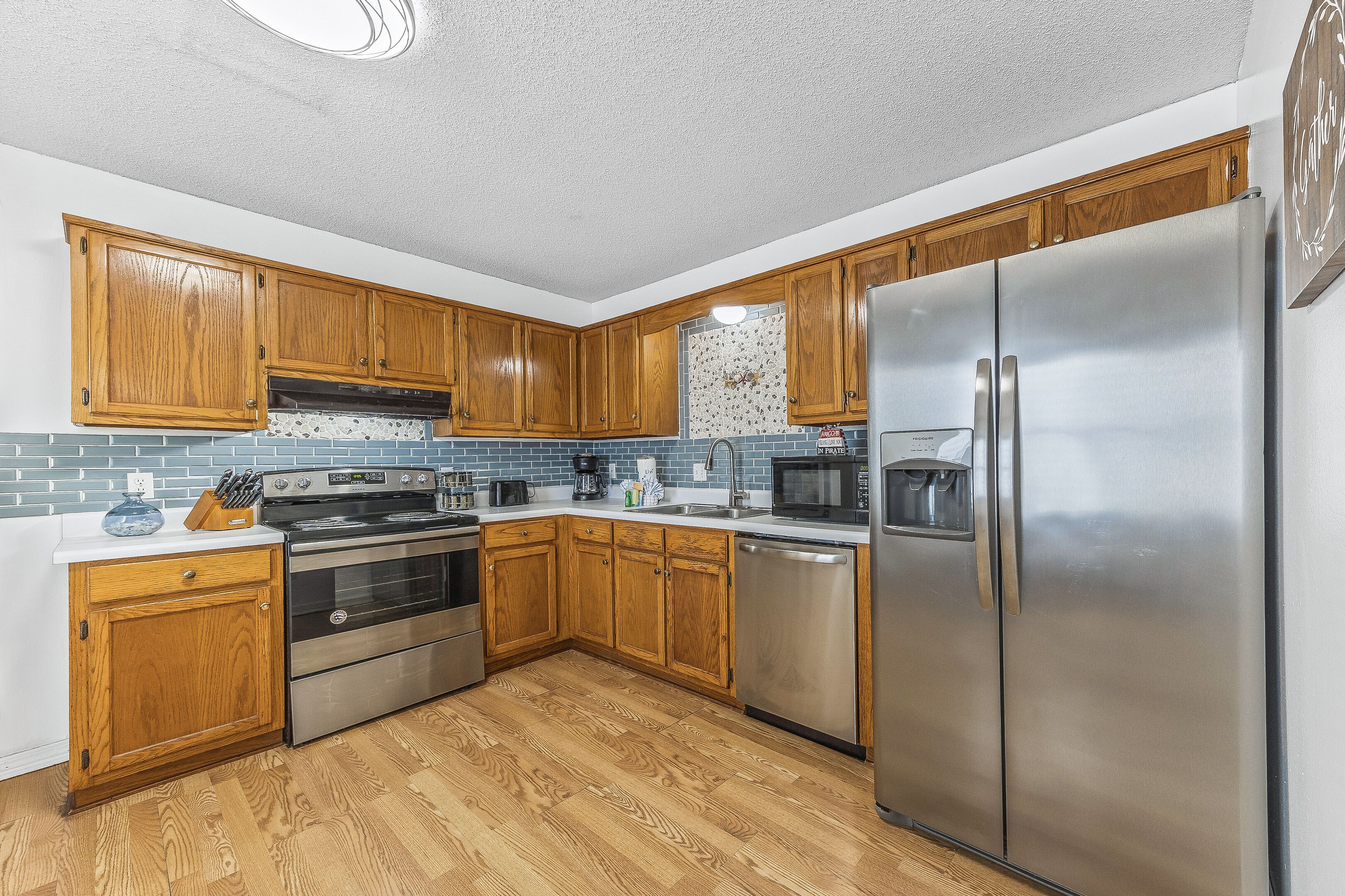 Familiehus, 3 soverom, balkong, strandutsikt | Eget kjøkken | Kjøleskap, mikrobølgeovn, ovn og kokeplater