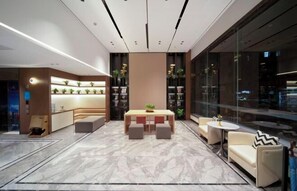 Exterior - Yestour Hotel (Guigang Pingnan Government Center Shopping Plaza) (Pingnan)