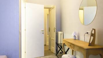 2 Schlafzimmer, Bügeleisen/Bügelbrett, Internetzugang, Bettwäsche