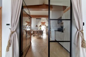 Deluxe Apartment, 1 King Bed with Sofa bed, Mountain View | Living area - Tatra Square Apartments (Zakopane)