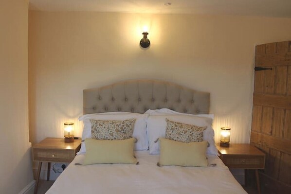 3 bedrooms, iron/ironing board, WiFi