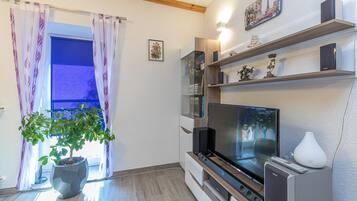 Casa | 2 habitaciones y internet