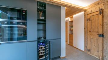 Apartment | 2 bedrooms, Internet