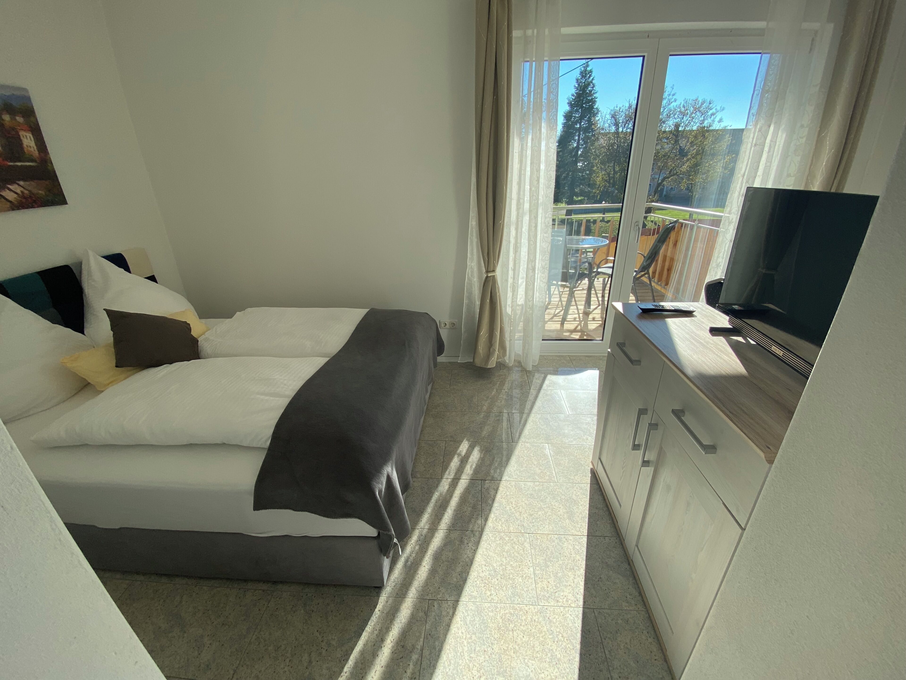 Egyptian cotton sheets, premium bedding, down duvets, in-room safe