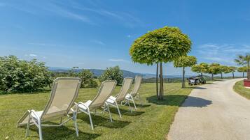 Villa | 3 bedrooms, Internet