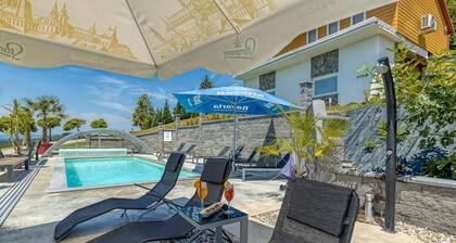 Pool Whirlpool Villa Art Four