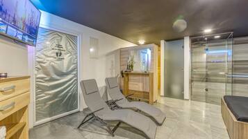 Villa | 3 bedrooms, Internet