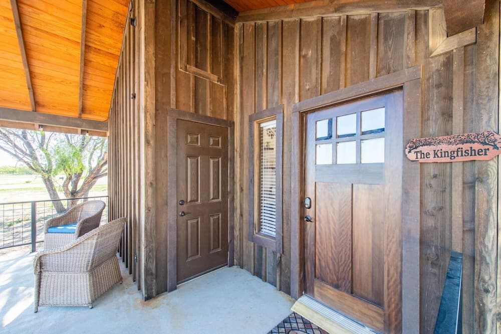 The Kingfisher Cabin 15min to Magnolia Baylor - Penelope, TX
