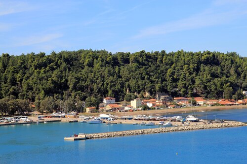 Maritinas Stone House On The Beach