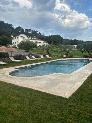 Outdoor pool - Vigna Caio Relais & Spa (Bracciano)