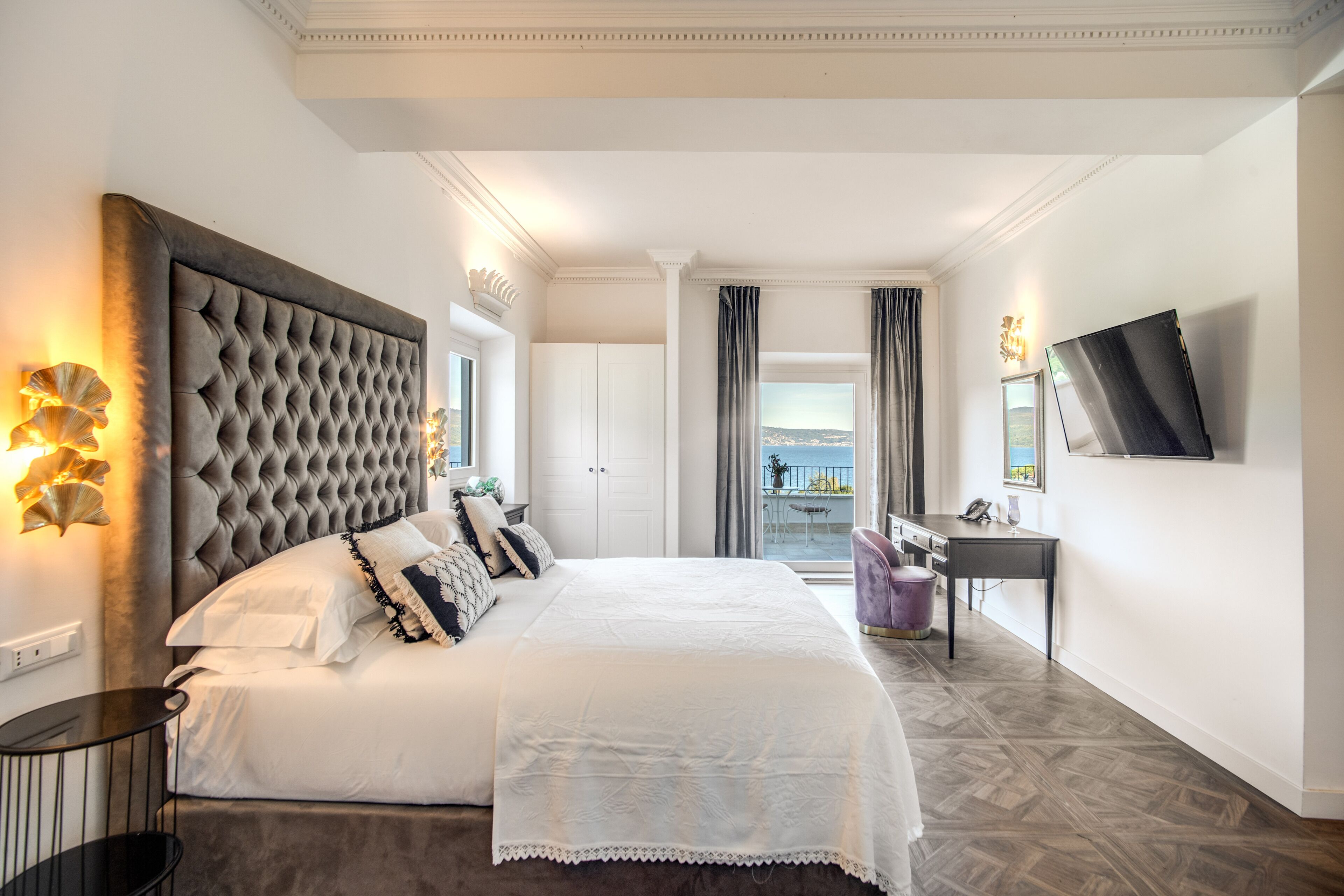 Junior Suite With Terrace | ผ้าปูที่นอนฝ้ายอียิปต์, เครื่องนอนระดับพรีเมียม, ผ้านวมขนเป็ด