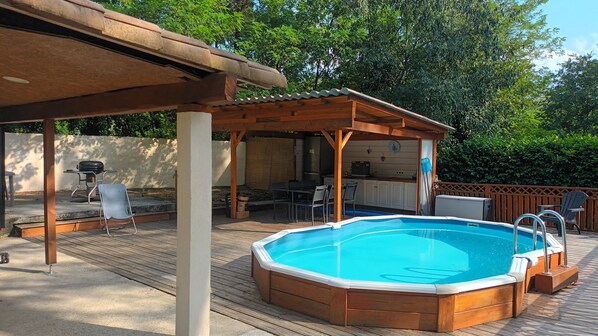 Terrace/patio - Pleasant house in southern Ardèche with swimming pool (Saint-Genest-de-Beauzon)